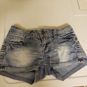 No Boundaries Faded Blue Jean Shorts